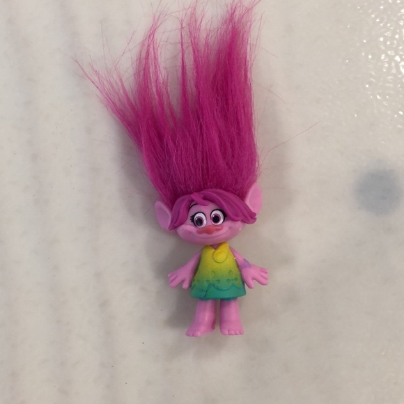 Troll doll set - 1 large and 4 small Dreamworks Hasbro - Picture 3 of 9